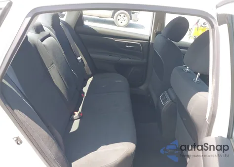 2015 Nissan Altima 2.5 Sv from USA, damaged, VIN 1N4AL3AP2FC587646